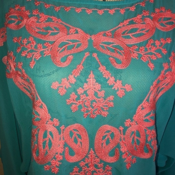 Karlie Sheer Turquoise & Embroidered in Coral Kimono Sleeve Blouse Size M - Picture 5 of 10